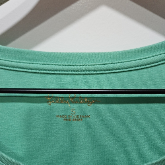 Lilly Pulitzer green scoop neck tee shirt small - Picture 3 of 6
